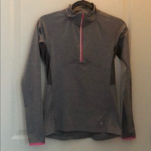 Athletic quarter zip